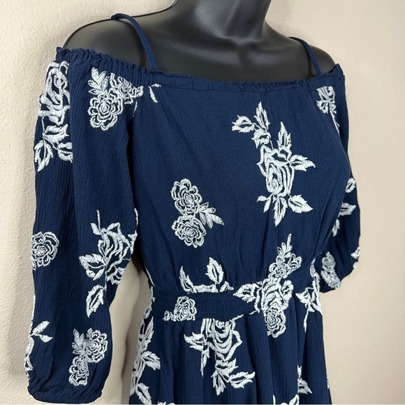 Small Dark Blue White Embroidered Floral Peasant Boho Dress Cold Shoulder - Picture 7 of 13